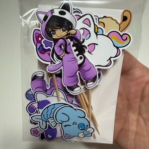 Aphmau Purple Cat-Themed Cupcake Toppers